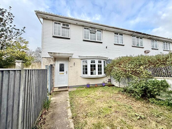3 Bedroom End Of Terrace House For Sale In William Close, Walkford, Christchurch, BH23