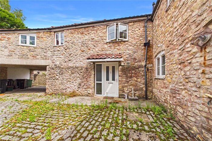 1 Bedroom Flat For Sale In The Street, Chew Stoke, Bristol, Somerset, BS40
