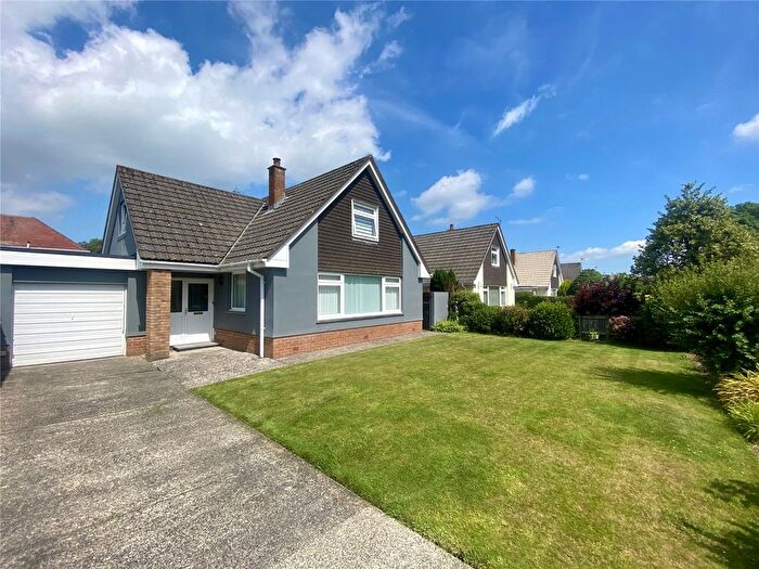 3 Bedroom Bungalow For Sale In Villa Close, Barnstaple, Devon, EX32