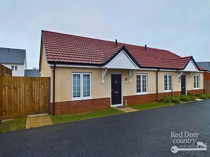 1 Bedroom Bungalow For Sale In Coleridge Way, Watchet, TA23