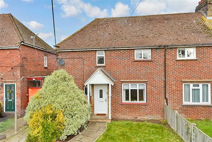 3 Bedroom Semi Detached House For Sale In Sweechgate, Broad Oak, Canterbury, Kent, CT2