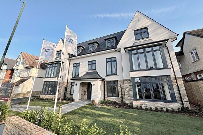 1 Bedroom Flat For Sale In Southbourne, BH6