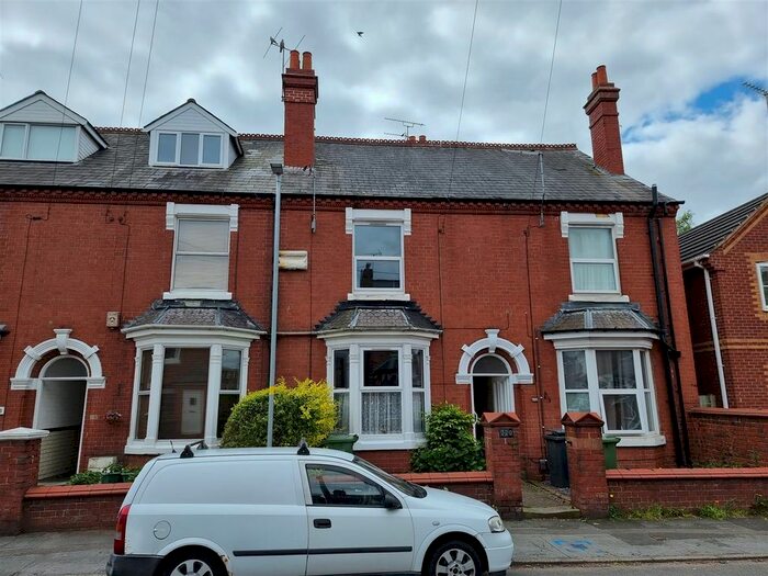 3 Bedroom Terraced House To Rent In Hurcott Road, Kidderminster, DY10