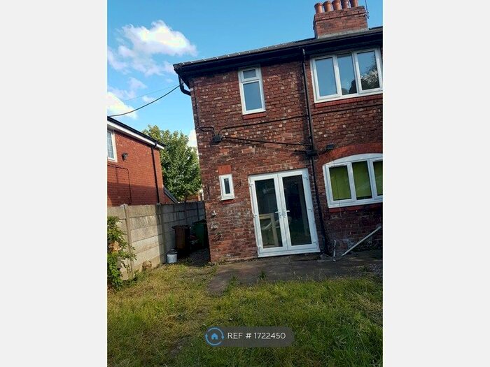 3 Bedroom Semi-Detached House To Rent In Folkstone Road East, Manchester, M11