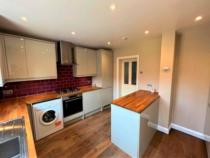 2 Bedroom Terraced House To Rent In York Road, London, N18