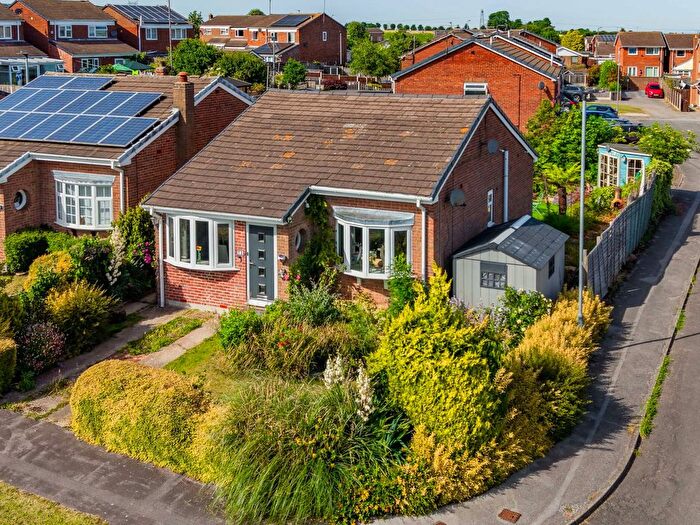 3 Bedroom Bungalow For Sale In Upperfield Road, Maltby, Rotherham, S66