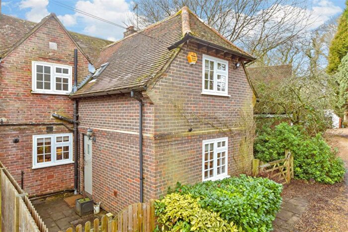 3 Bedroom Semi-Detached House For Sale In Standon Lane, Ockley, Dorking, Surrey, RH5
