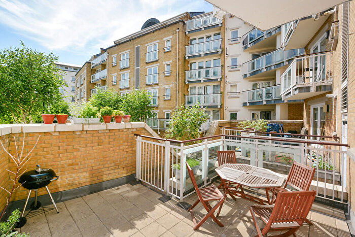 2 Bedroom Apartment To Rent In Cypress House, Woodland Crescent, SE16