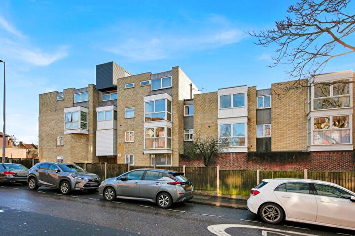 2 Bedroom Flat For Sale In Church Hill, West Court Church Hill, E17