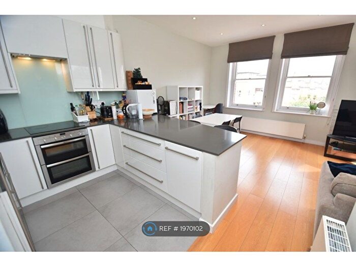 1 Bedroom Flat To Rent In Chiswick, London, W4