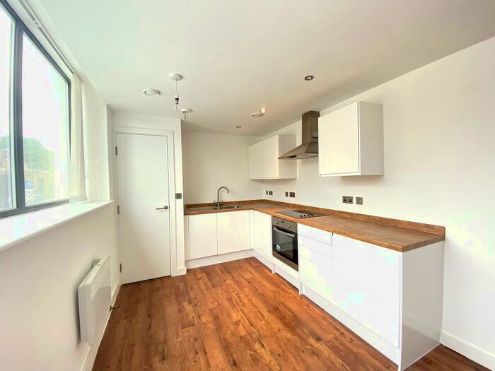 Studio To Rent In - Ashton Lane, Sale, M33