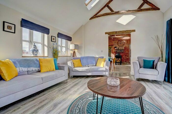 3 Bedroom Barn Conversion For Sale In Burnthouse Lane, Toft Monks, Beccles, NR34