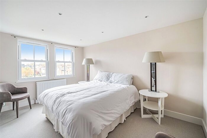 3 Bedroom Terraced House For Sale In Birchington Road, Surbiton, KT5