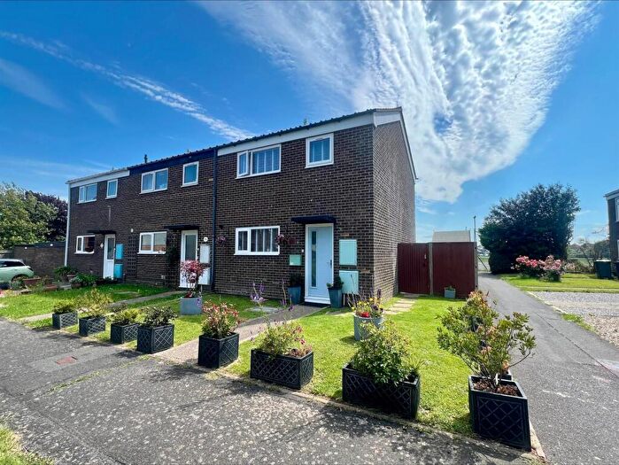 3 Bedroom End Of Terrace House For Sale In Derwent Road, Lee-On-The-Solent, PO13