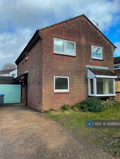 4 Bedroom Detached House To Rent In Eyres Drive, Alderbury, Salisbury, SP5