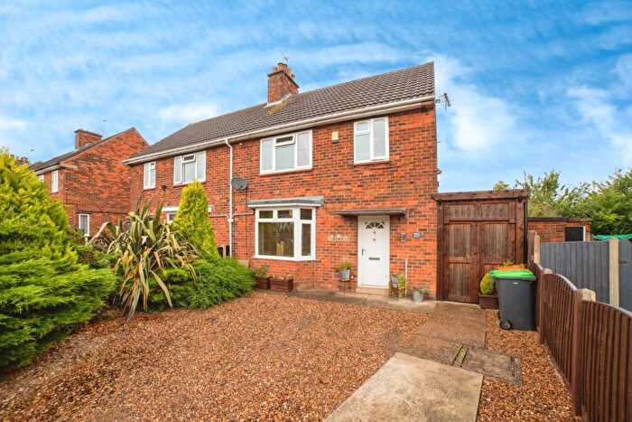 3 Bedroom Semi-Detached House For Sale In Mapplewells Road, Sutton-in-Ashfield, Nottinghamshire, NG17