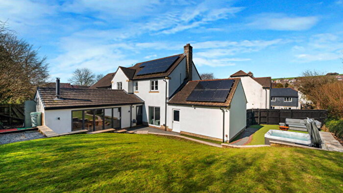 4 Bedroom Detached House For Sale In Owen Drive, Plymouth, PL7