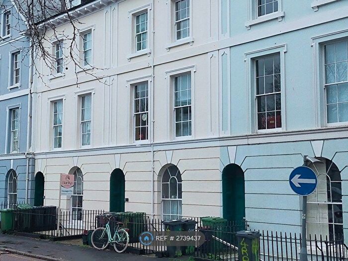 2 Bedroom Flat To Rent In Richmond Road, Exeter, EX4