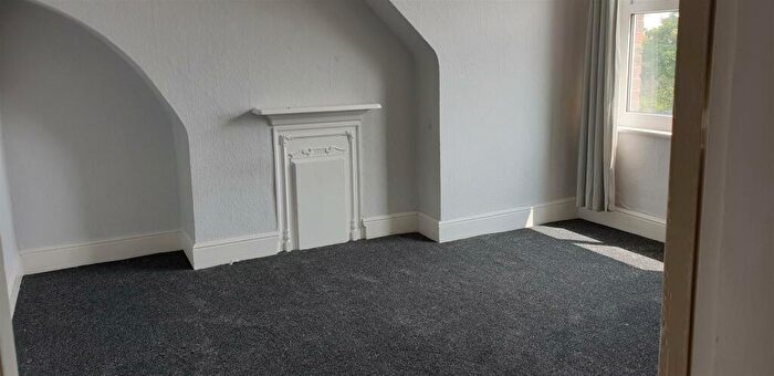 2 Bedroom Flat To Rent In Bouverie Road West, Folkestone, CT20