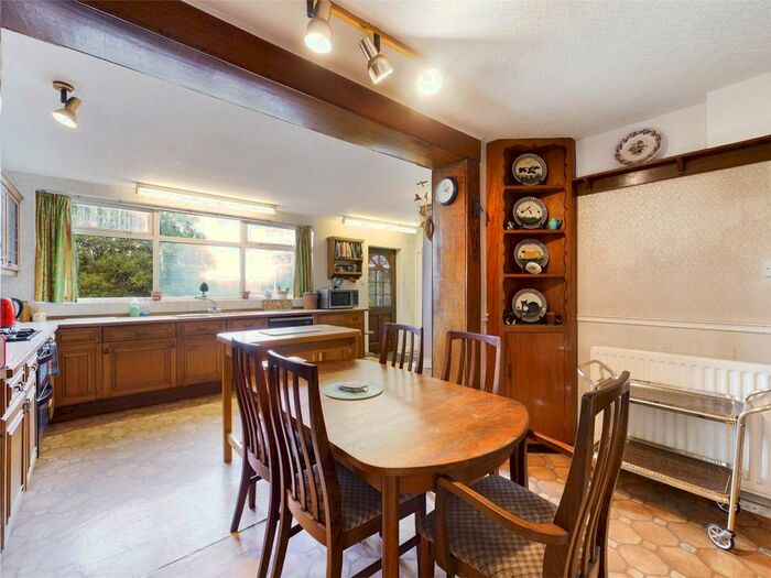 5 Bedroom Detached House For Sale In Beech Close, Kinver, Stourbridge, West Midlands, DY7