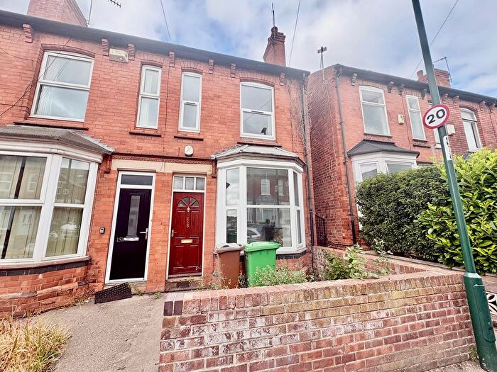 2 Bedroom Property To Rent In Burford Road, Nottingham, NG7