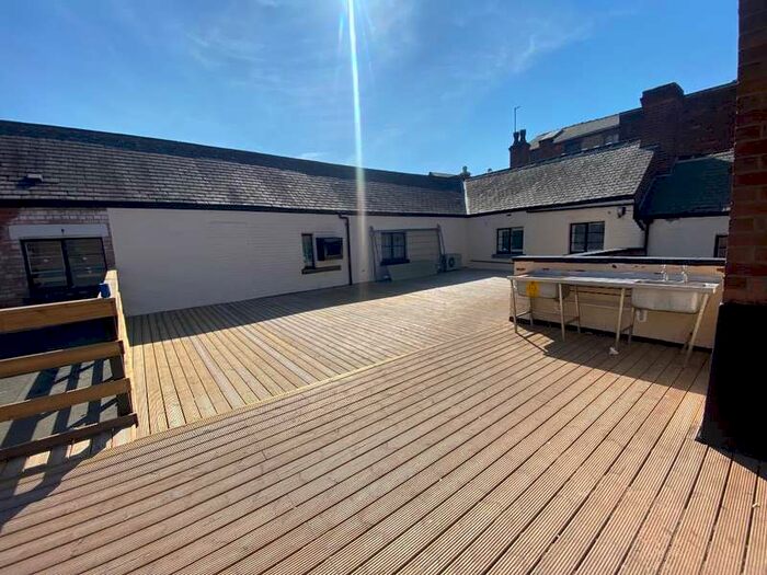 Flat To Rent In Woolpack Apartments Silver Street, Doncaster, DN1