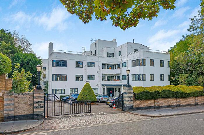 3 Bedroom Apartment For Sale In West Hill Court, Millfield Lane, Camden, London, N6