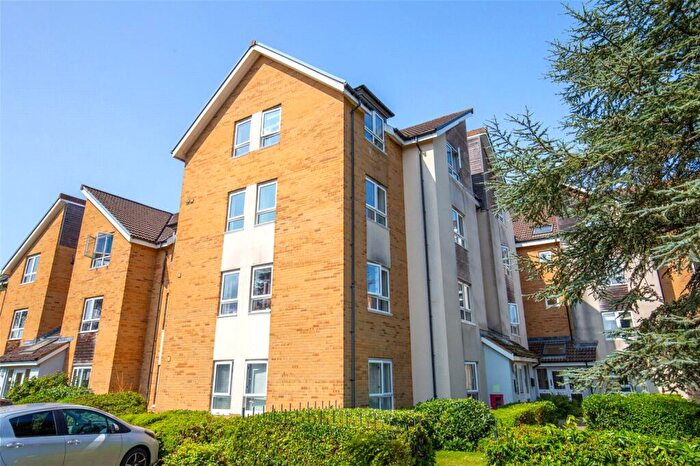 2 Bedroom Apartment For Sale In Marissal Road, Bristol, BS10