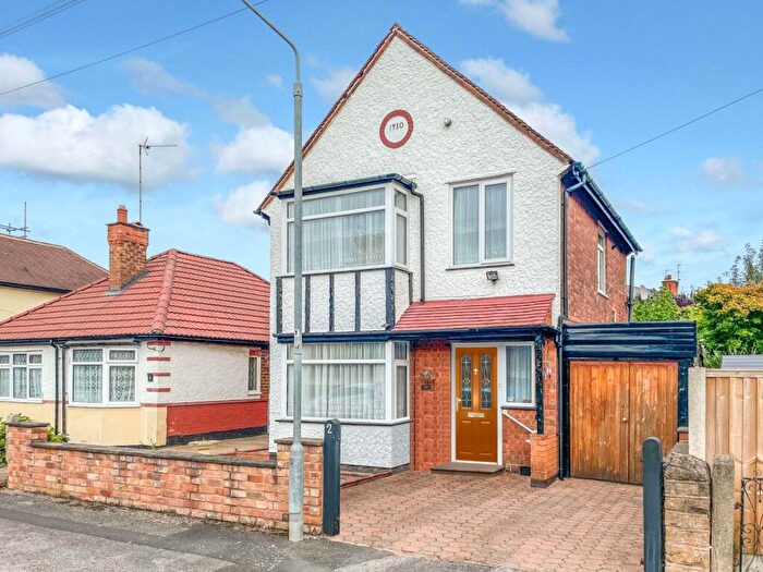 3 Bedroom Detached House For Sale In Scott Avenue, Beeston, Nottingham, Nottinghamshire, NG9