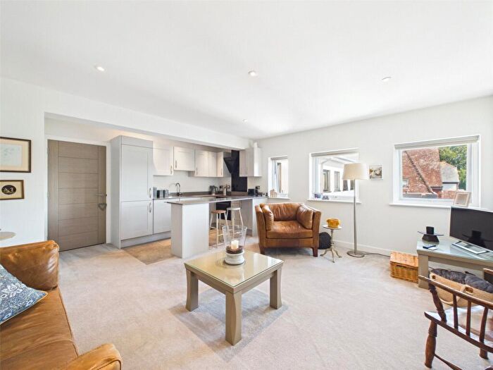 1 Bedroom Apartment For Sale In Wick Lane, Christchurch, Dorset, BH23
