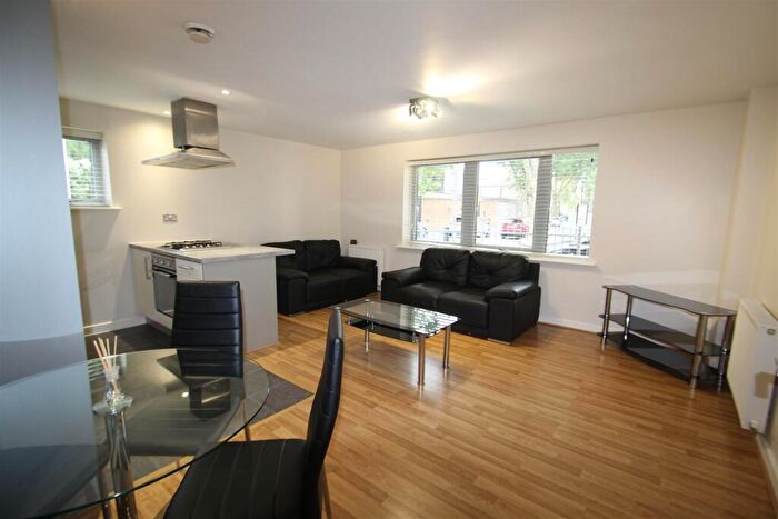 2 Bedroom Flat To Rent In Ellison Apartments, Bow Road, E3