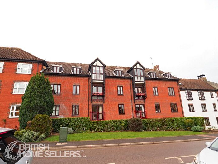 1 Bedroom Flat For Sale In Suffolk Place, Woodbridge, Suffolk, IP12