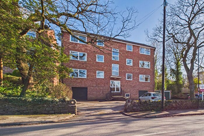 2 Bedroom Flat To Rent In Queen Victoria Road, Sheffield, S17