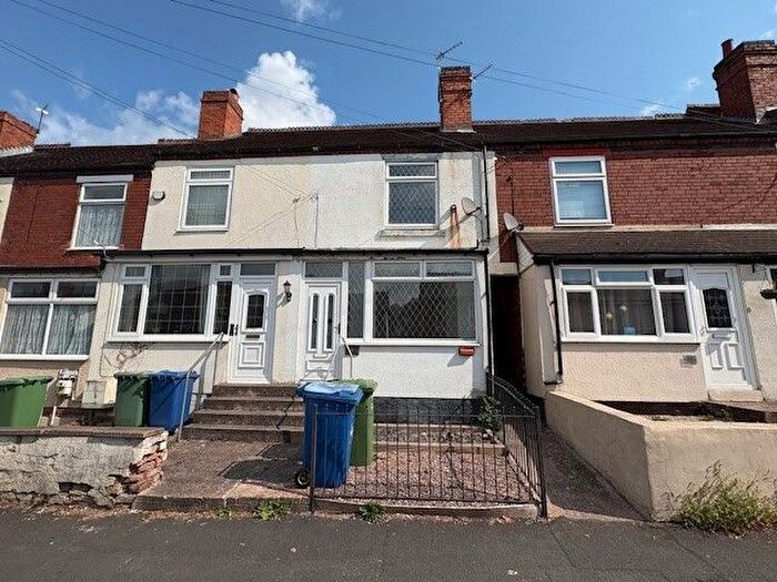 2 Bedroom Property To Rent In Cemetery Road, Cannock, WS11