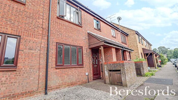 1 Bedroom Flat To Rent In Wellington Place, Warley, CM14