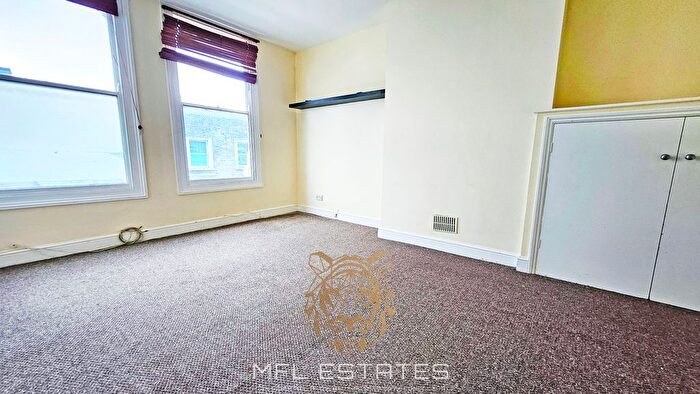 1 Bedroom Flat To Rent In High Street, London, SE25