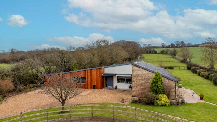4 Bedroom Equestrian Facility For Sale In Heddington, Wiltshire, SN11