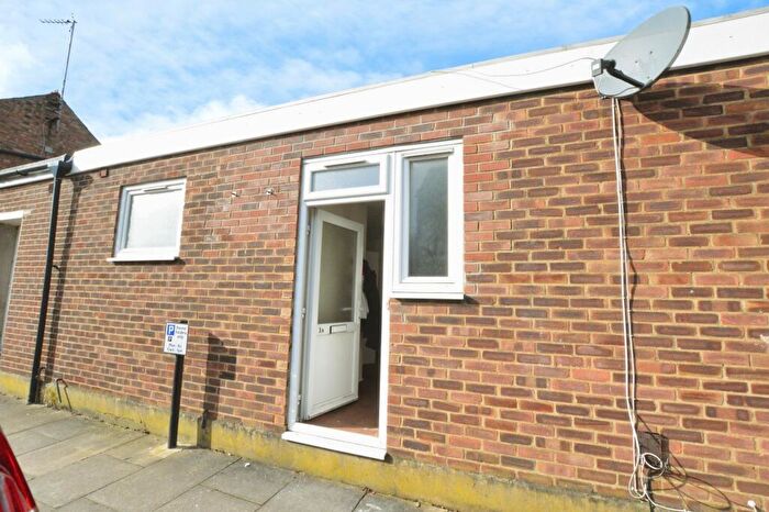 1 Bedroom Ground Maisonette To Rent In Harlesden Road, St Albans, AL1
