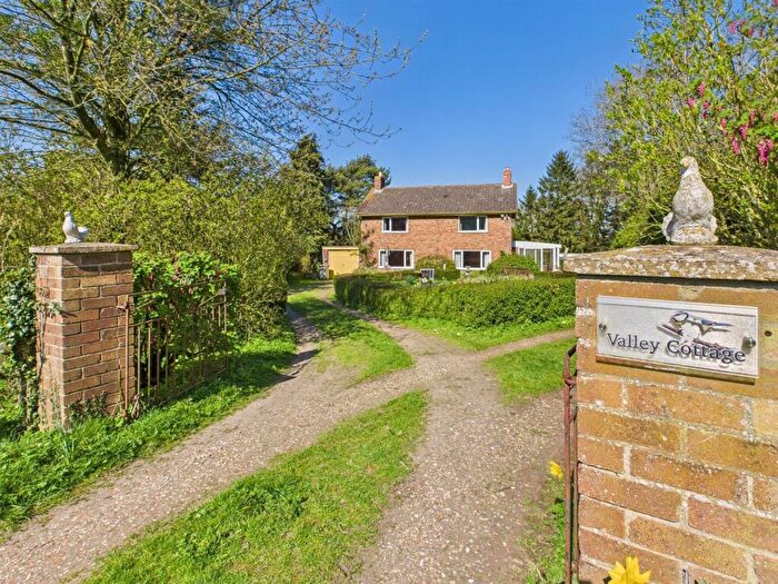 3 Bedroom Detached House For Sale In Valley Cottage, Winceby, Nr Horncastle, LN9