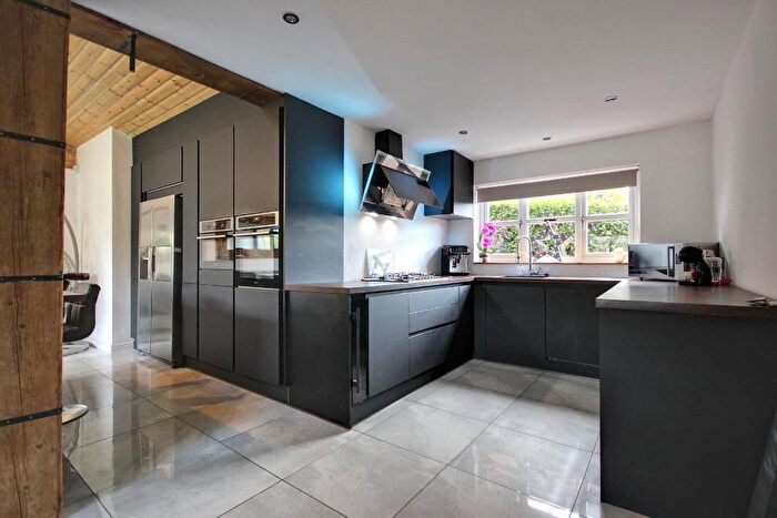 4 Bedroom Detached House For Sale In Orchard Croft, Cottingham, HU16