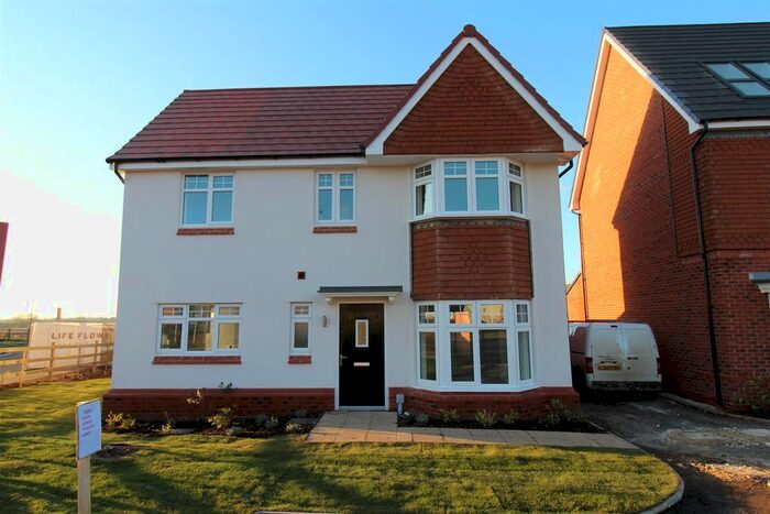 3 Bedroom Property To Rent In Rose Gardens, Middlebeck, Newark, NG24