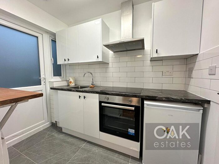 Studio To Rent In Colworth Road, London, E11