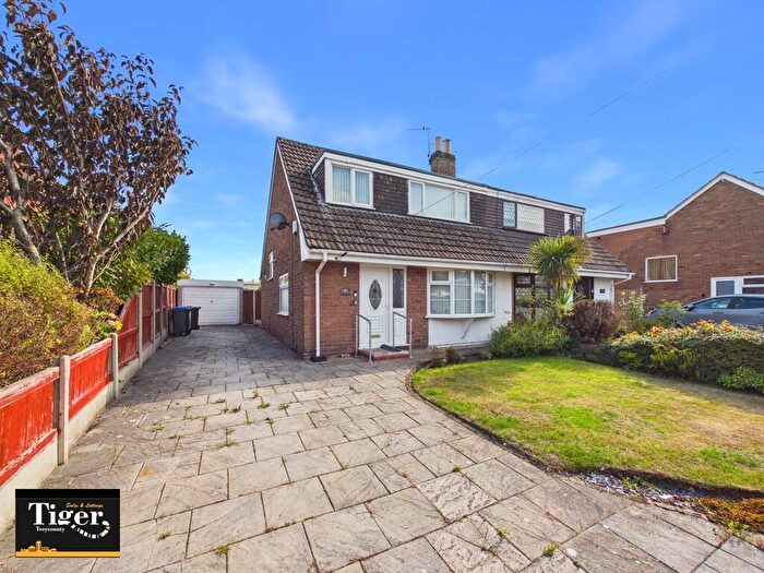 2 Bedroom Semi Detached House For Sale In Kipling Drive, Blackpool, FY3