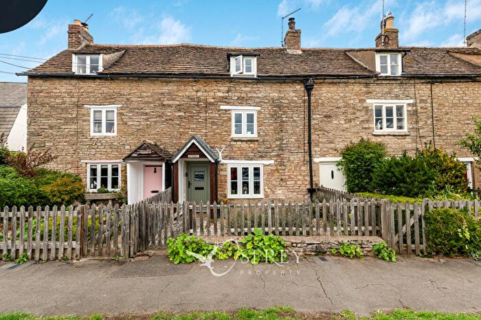 3 Bedroom Terraced House For Sale In Benefield Road, Oundle, Northamptonshire, PE8