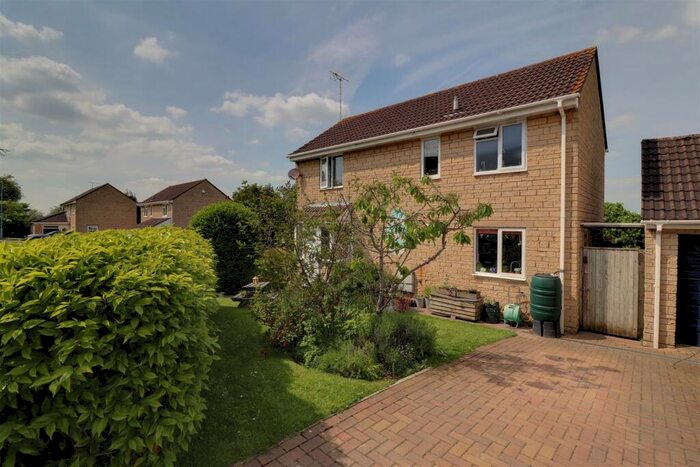 4 Bedroom Detached House For Sale In Borough Close, Kings Stanley, GL10
