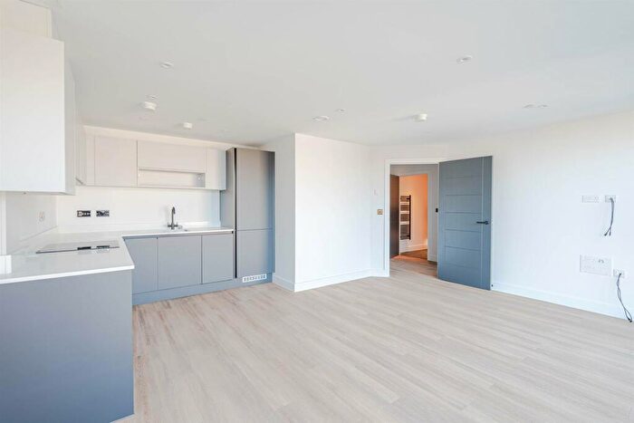 1 Bedroom Apartment To Rent In Wollstonecraft Road, Bournemouth, BH5