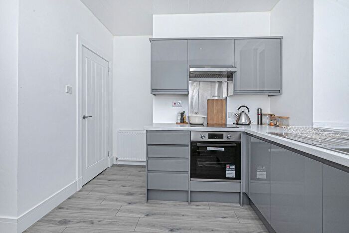 1 Bedroom Flat For Sale In Salisbury Street, Kirkcaldy, KY2