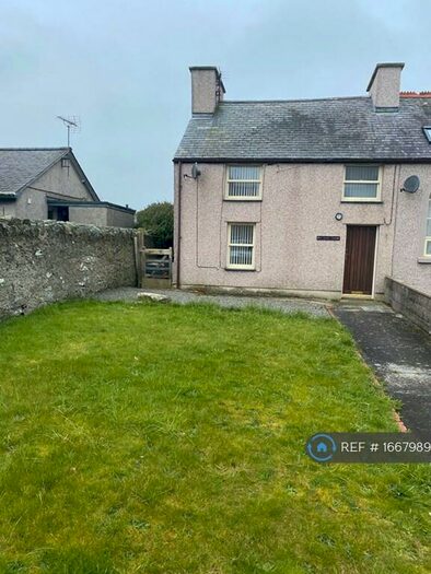 2 Bedroom Semi-Detached House To Rent In Wesley Street, Anglesey, LL65