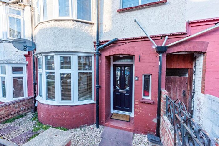 4 Bedroom Terraced House To Rent In Luton, LU1