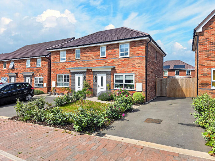 3 Bedroom Semi-Detached House To Rent In Beaufighter Crescent, Melton Mowbray, LE13